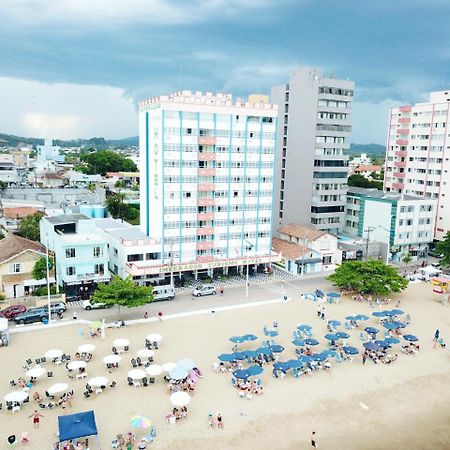 Imperador Turismo Hotel Picarras Exterior photo